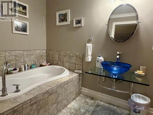30 Colwill Dr, Elliot Lake, ON - Indoor Photo Showing Bathroom