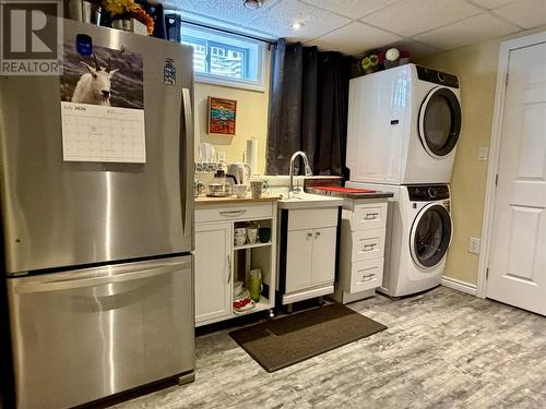 30 Colwill Dr, Elliot Lake, ON - Indoor Photo Showing Laundry Room