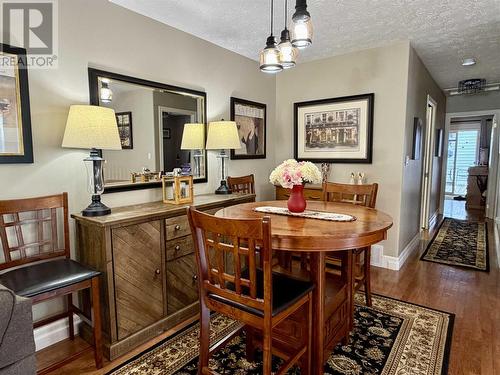 30 Colwill Dr, Elliot Lake, ON - Indoor Photo Showing Dining Room