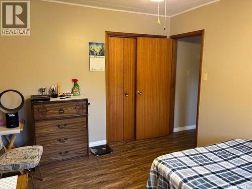 1009 Main Street, Canora, SK - Indoor Photo Showing Bedroom