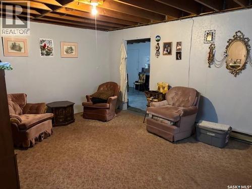 1009 Main Street, Canora, SK - Indoor Photo Showing Basement