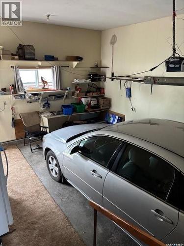 1009 Main Street, Canora, SK - Indoor Photo Showing Garage