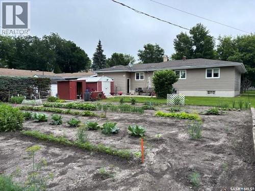 1009 Main Street, Canora, SK - Outdoor