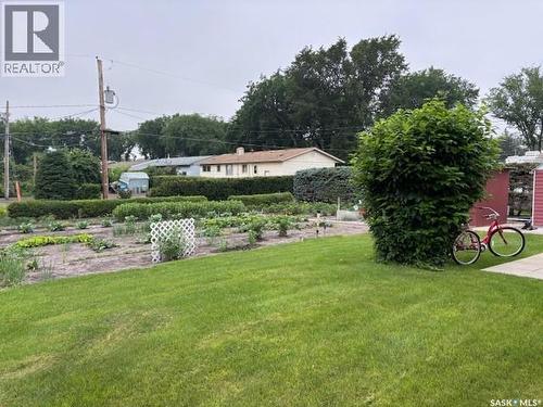 1009 Main Street, Canora, SK - Outdoor