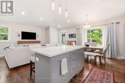 715 Drury Lane, Burlington, ON - Indoor