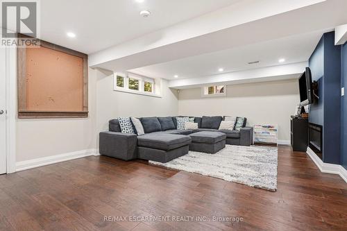 715 Drury Lane, Burlington, ON - Indoor