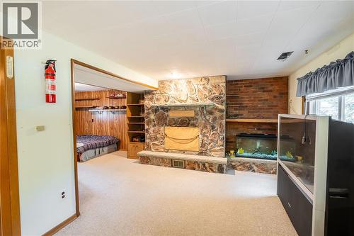 8 Parry Drive, Chatham, ON - Indoor With Fireplace