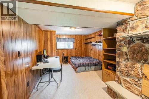 8 Parry Drive, Chatham, ON - Indoor