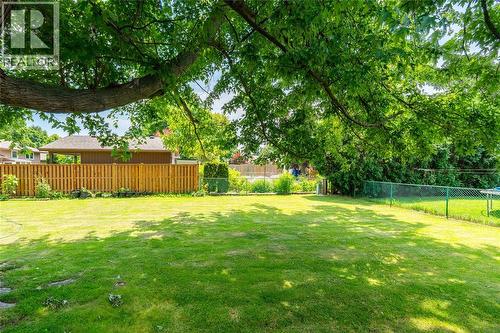 8 Parry Drive, Chatham, ON - Outdoor