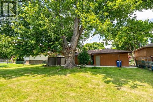 8 Parry Drive, Chatham, ON - Outdoor