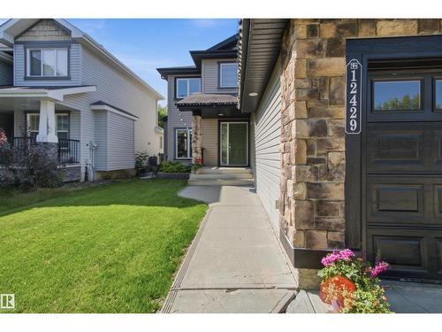 12429 17A Av Sw, Edmonton, AB 