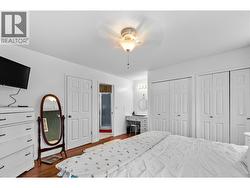 Primary Bedroom - 