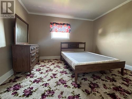 8 Brookfield Road, Fortune, NL - Indoor Photo Showing Other Room
