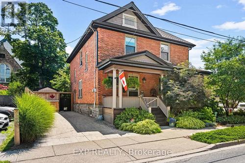 3 NORRIS PLACE  St. Catharines (Downtown), ON L2R 2W9