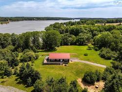 9 Littlecove Road First Peninsula, NS B0J 2C0