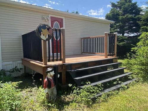 23 Evong Road, L'Ardoise, NS 