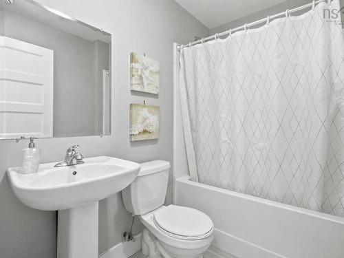 129 Executive Drive, Middle Sackville, NS - Indoor Photo Showing Bathroom