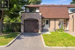 32 - 11 LIVONIA PLACE Toronto, ON M1E 4W5