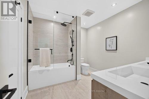 1340 Contour Drive, Mississauga, ON - Indoor Photo Showing Bathroom