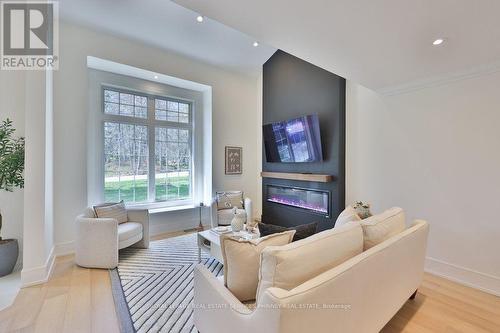 1340 Contour Drive, Mississauga, ON - Indoor Photo Showing Other Room With Fireplace