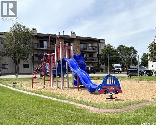 202 - 385 Kingsmere Boulevard, Saskatoon, SK 