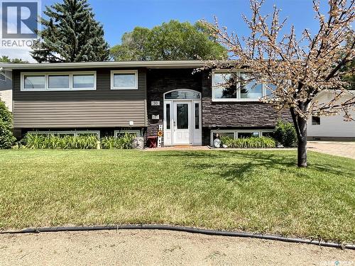 30 Rosewood Place, Regina, SK 
