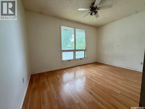 90 Turner Crescent, Regina, SK - Indoor Photo Showing Other Room