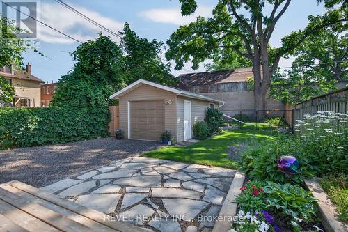 9 Davidson Street, Cambridge, ON - Outdoor