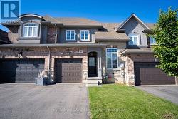 44 MEDICI LANE Hamilton, ON L9B 0G9