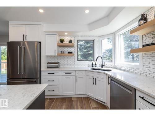 808 Hepburn Av Nw, Edmonton, AB 
