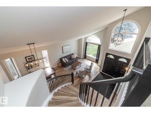 808 Hepburn Av Nw, Edmonton, AB 