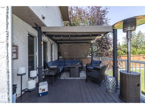 808 Hepburn Av Nw, Edmonton, AB 
