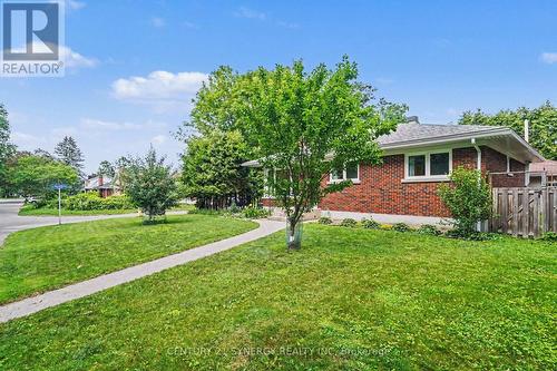 1225 Major Street, Ottawa, ON - Outdoor