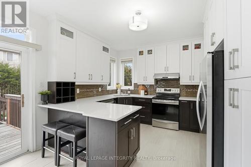 46 Catterick Crescent, Ottawa, ON - Indoor Photo Showing Kitchen