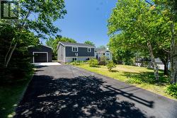 25 Forde Drive  St John's, NL A1A 4Y1