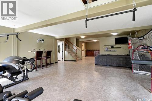 308 3Rd Street W, Delisle, SK - Indoor