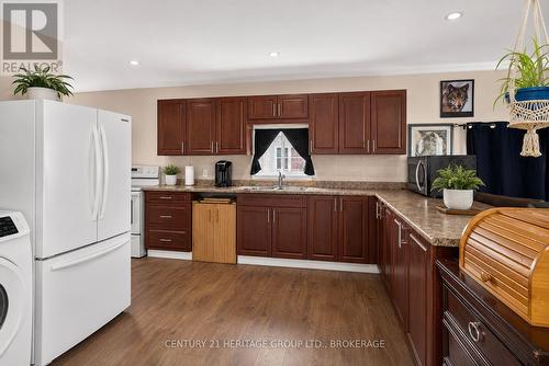 Photo is virtually staged - 7 Patterson Road, Rideau Lakes, ON 