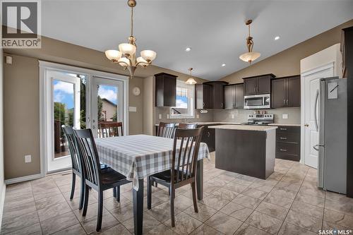 412 Lyle Crescent, Warman, SK - Indoor Photo Showing Dining Room