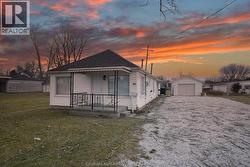 97 Taylor AVENUE Chatham, ON N7L 2T7