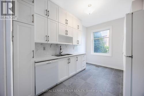 301 Somerset Street E, Ottawa, ON - Indoor Photo Showing Kitchen With Double Sink