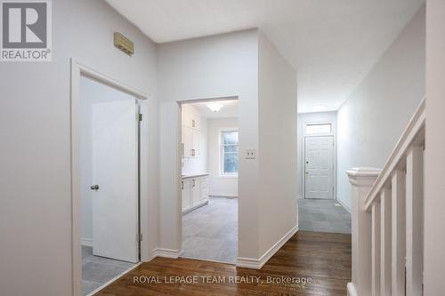 301 Somerset Street E, Ottawa, ON - Indoor Photo Showing Other Room