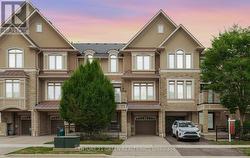2427 GREENWICH DRIVE Oakville, ON L6M 0S4