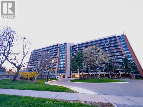 705 - 2929 AQUITAINE AVENUE  Mississauga, ON L5N 2C7