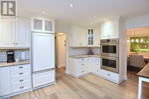 421 8Th Concession Road E, Hamilton, ON - Indoor Photo Showing Kitchen