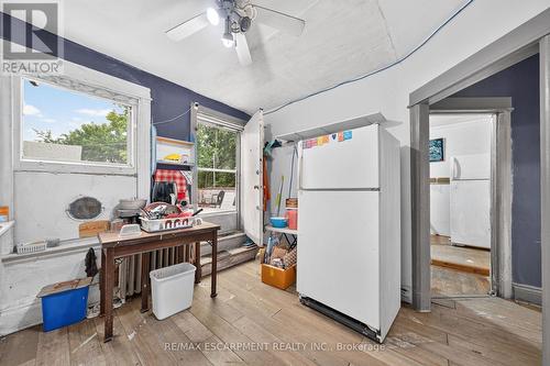 817 King Street E, Hamilton, ON 