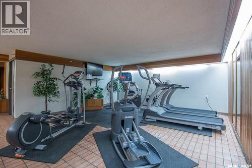 1702 311 6Th Avenue N, Saskatoon, SK - Indoor Photo Showing Gym Room