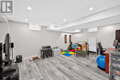 95 White Beach Crescent, Vaughan, ON - Indoor