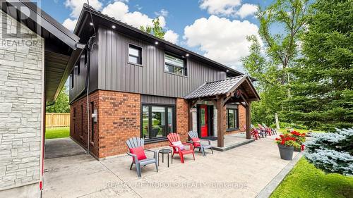 2739 IRETON STREET E  Innisfil, ON L9S 2J2