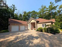 3925 ALGOMA AVENUE Innisfil, ON L9S 2M4