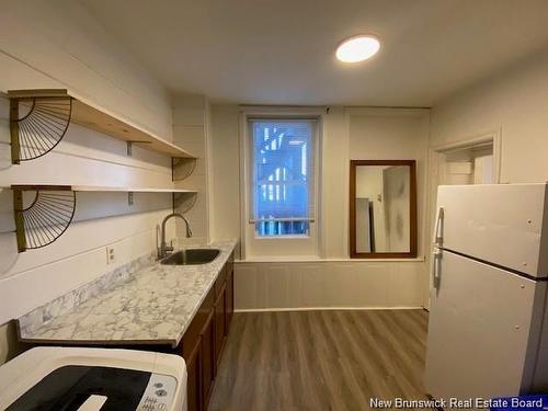 5 Dorchester St, Saint John, NB - Indoor Photo Showing Kitchen